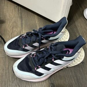 Adidas woman running shoes size 7